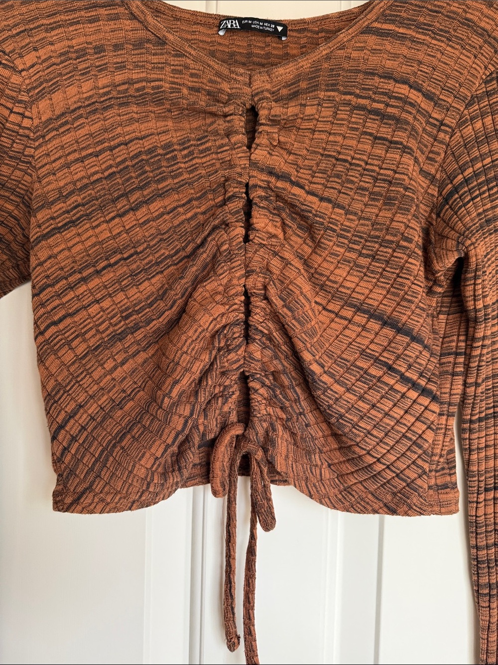 Zara Rust Ruched Ribbed Long-Sleeve Crop Top - Picture 3 of 4